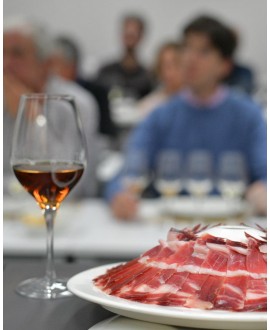 Jamón Cinco Jotas y Vinos de Jerez